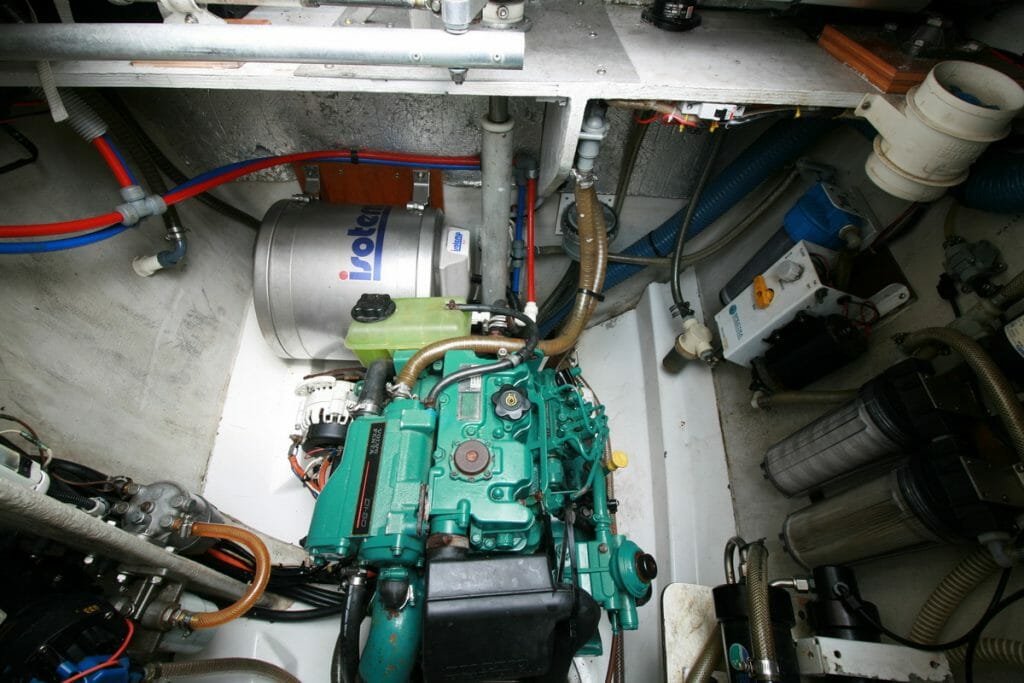 CAT41-0122dd