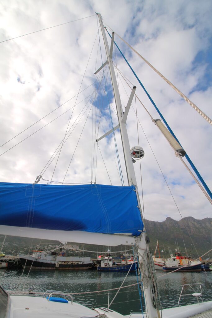 CAT47-0129g
