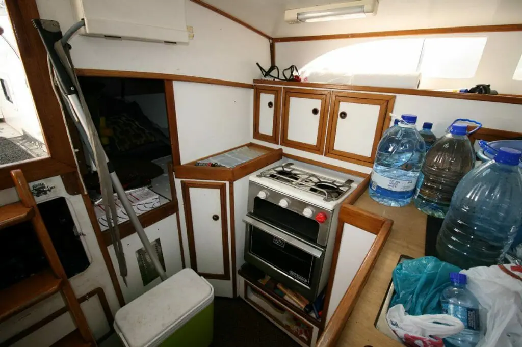 MON30-0474-2
