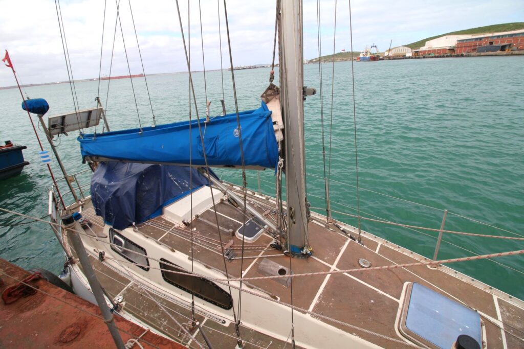 MON30-0551c
