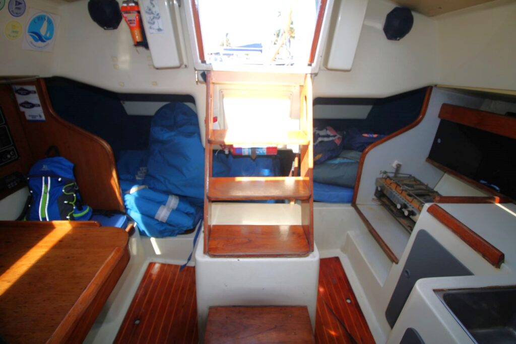 MON34-0557l
