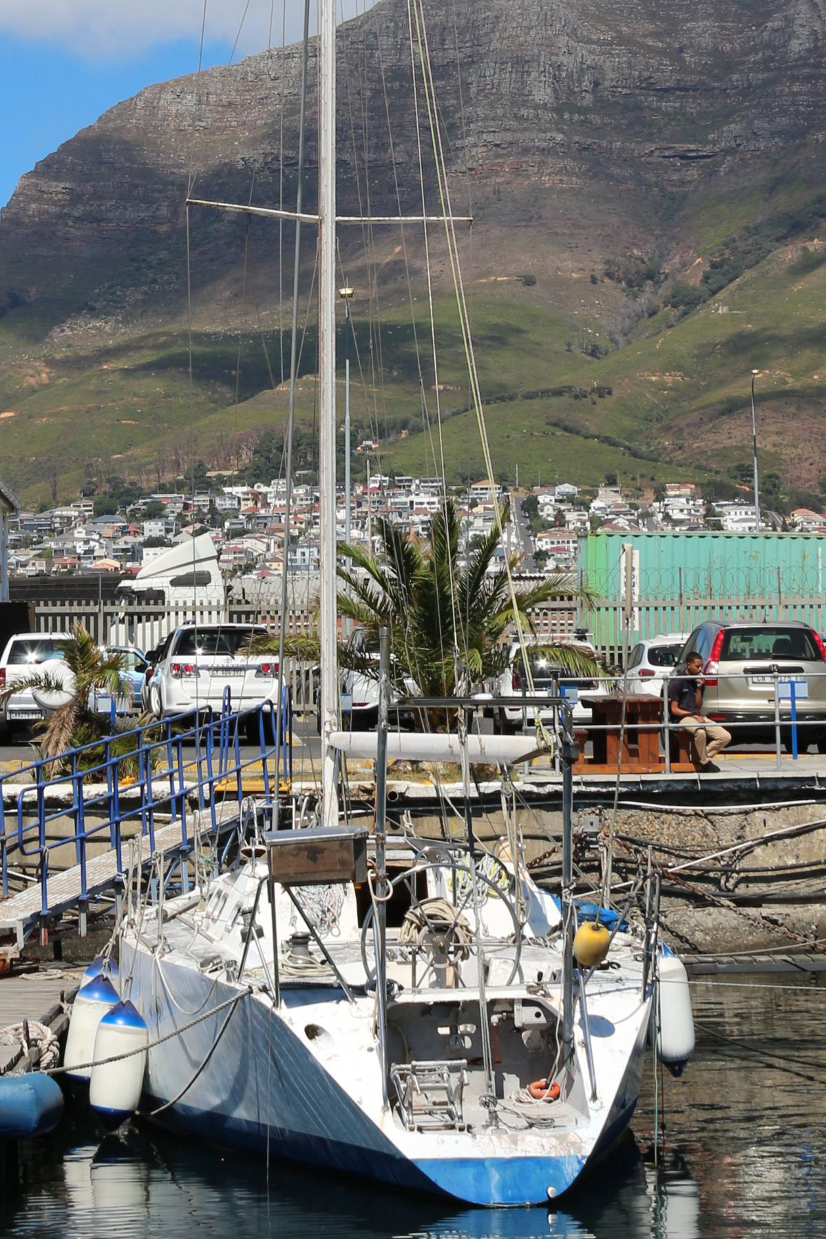 MON34-0582d