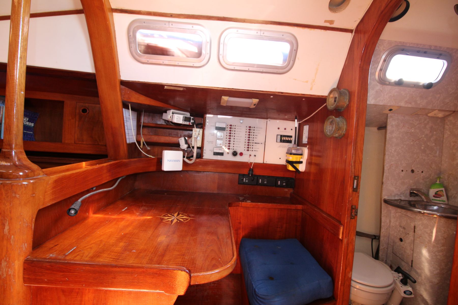 MON34-0582l