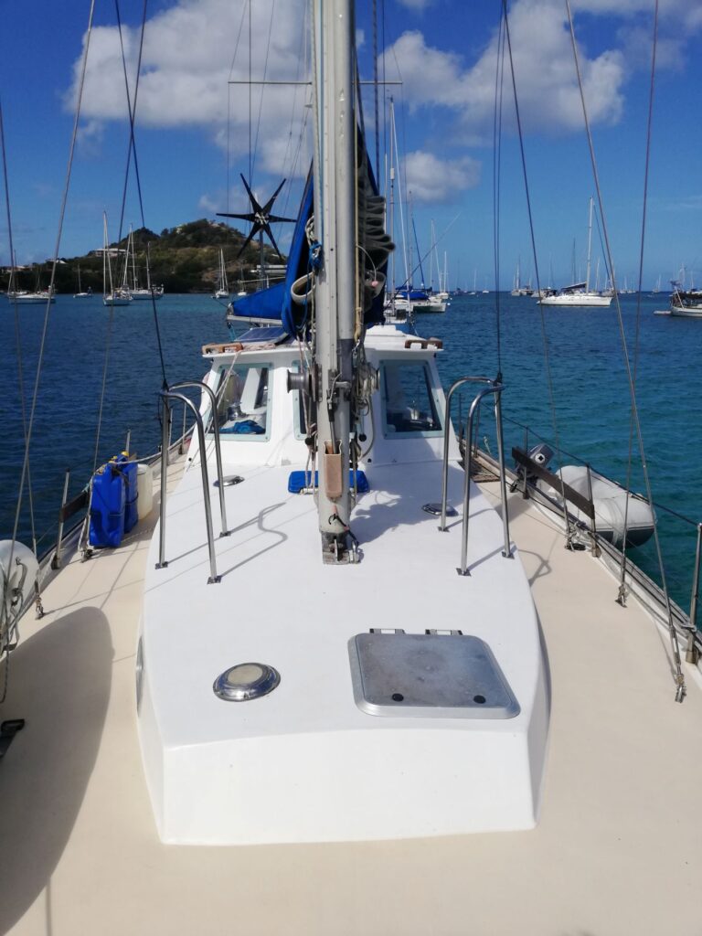 MON42-0552c