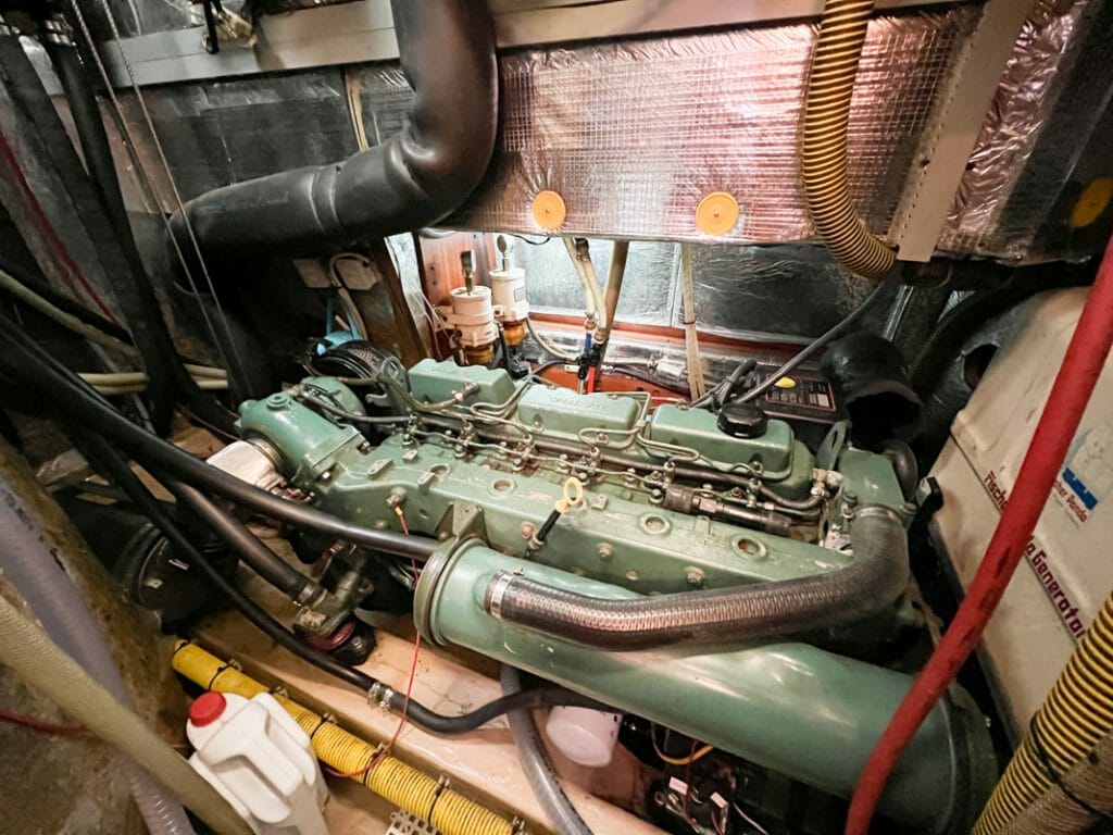 MON52-0479-25