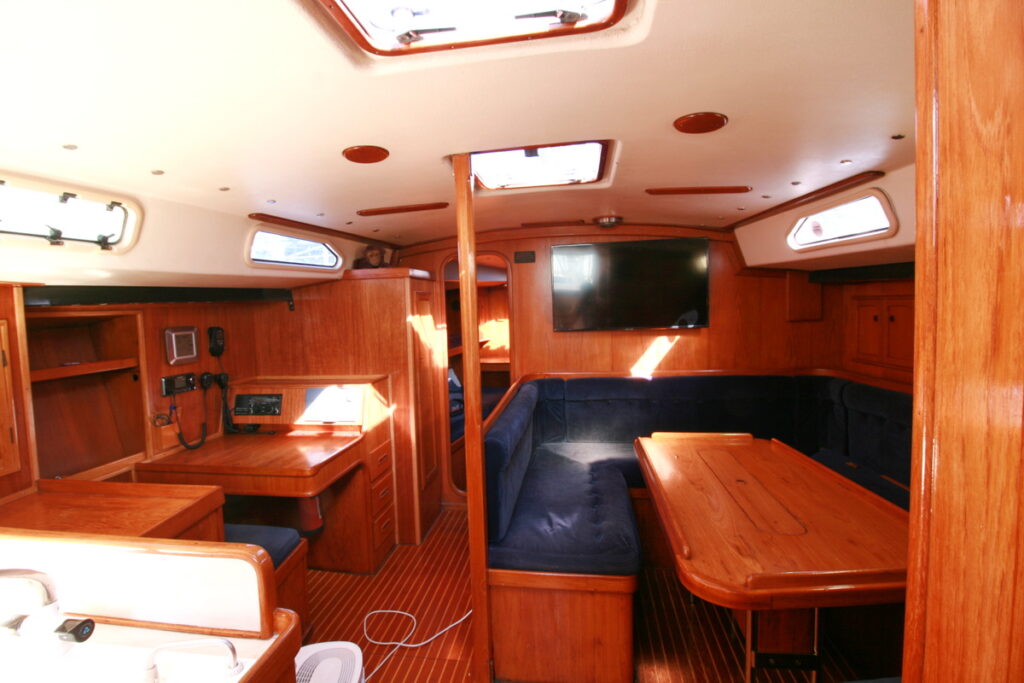 MON53-0545m