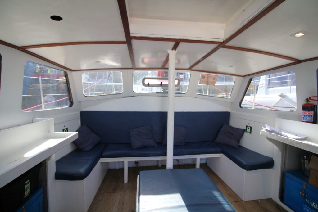 MON60-0554j