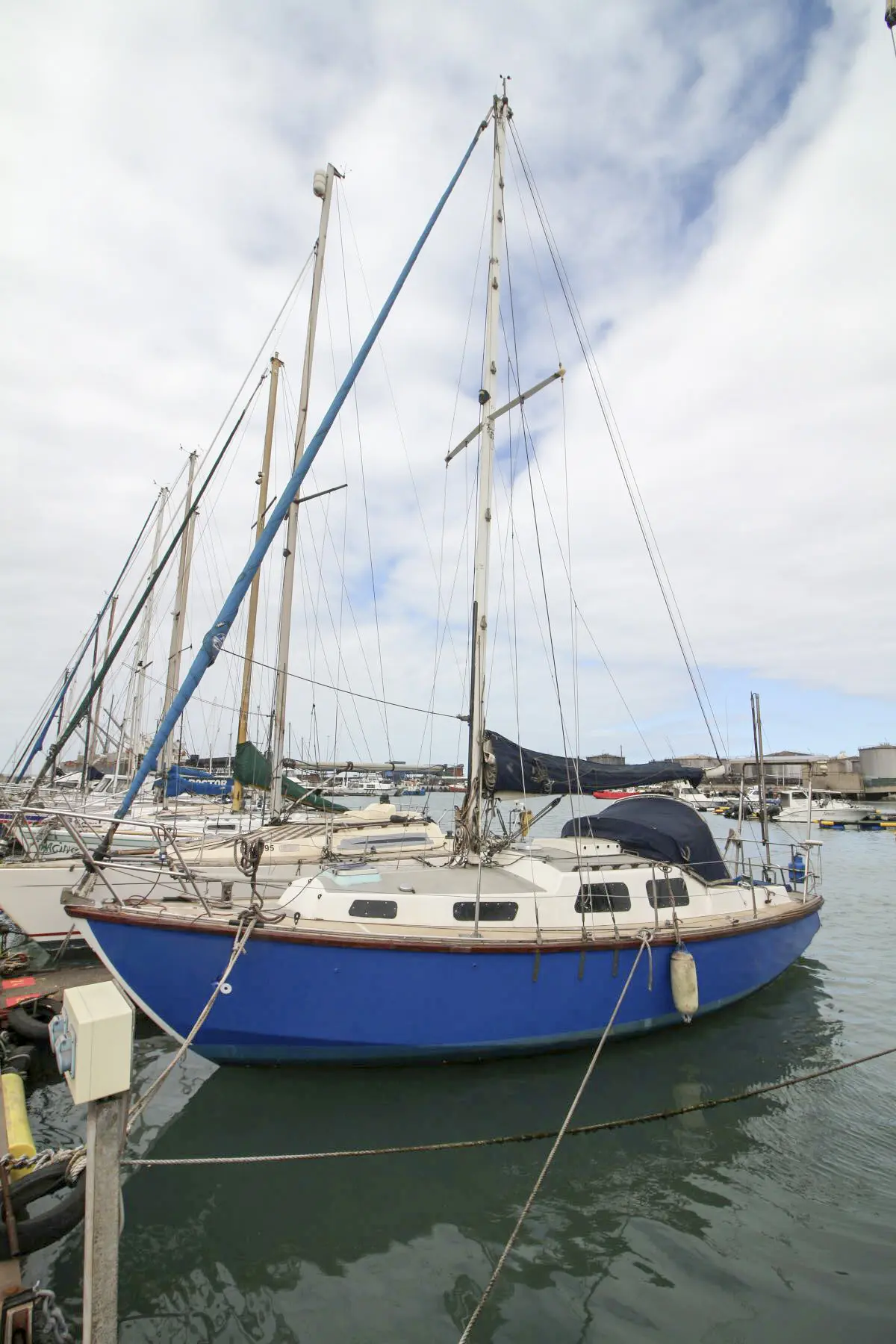 MON28-0591e