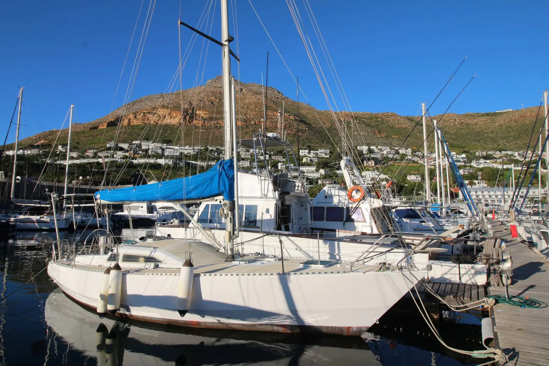 MON34-0589a