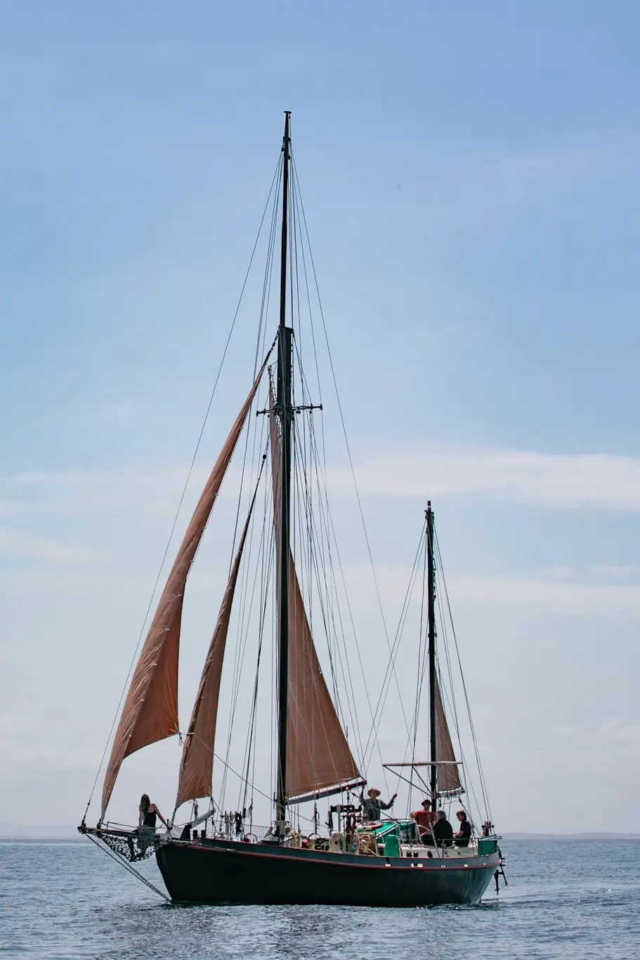 MON43-0587b