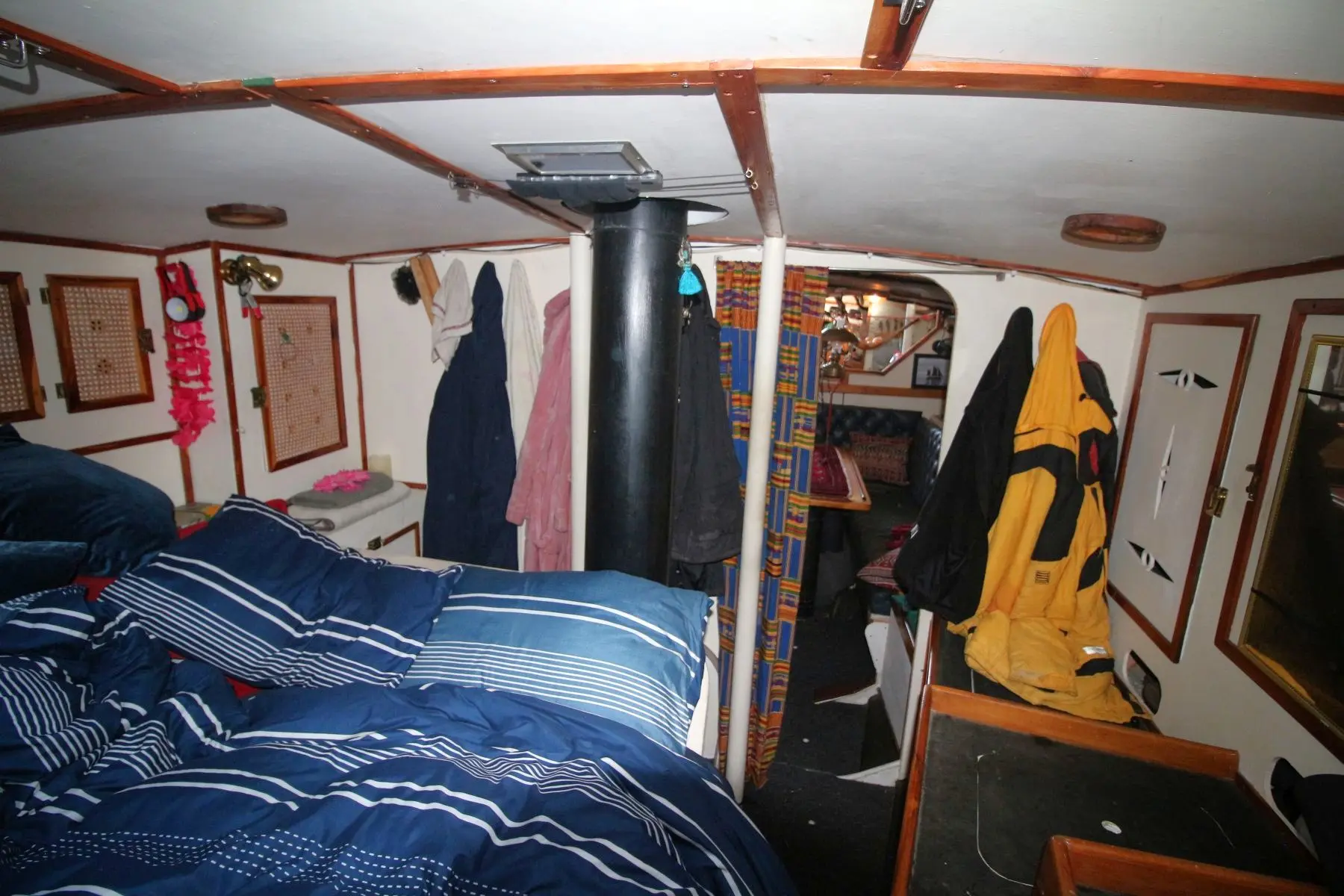 MON43-0587v