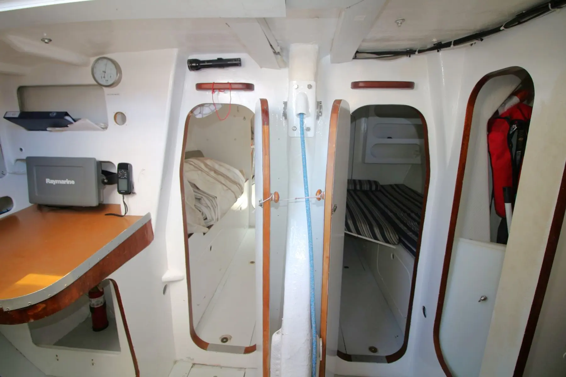 MON56-0447 (24)