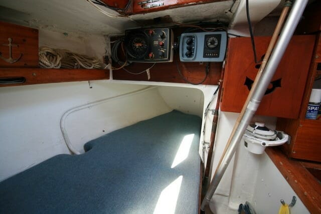 yachts for sale - 35 Robb (MON35-0408)